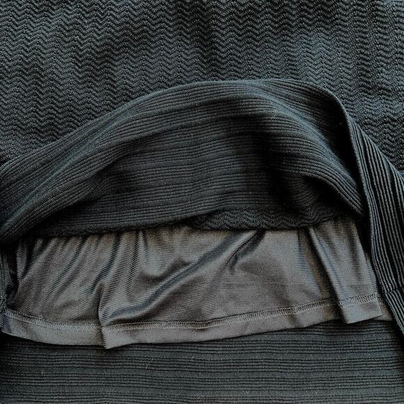 CAbi Ribbed Chevron Knit Navy Blue A-Line Sweater Skirt Size L - Picture 6 of 9